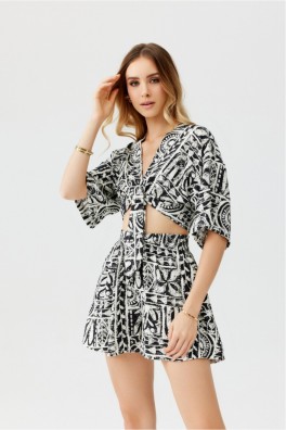 Šortai model 198337 Roco Fashion