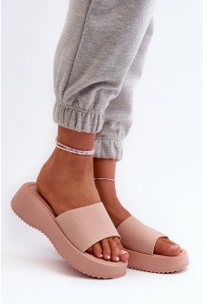 Šlepetės model 198443 Step in style