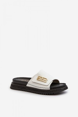 Šlepetės model 198617 Step in style