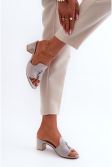 Šlepetės model 198671 Step in style