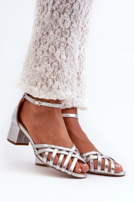 Sandalai su kulnu model 198682 Step in style