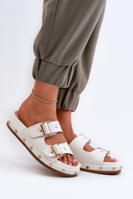 Šlepetės model 198774 Step in style