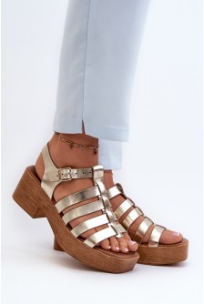 Sandalai su kulnu model 198812 Step in style