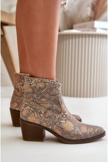 Batai su kulnu model 199062 Step in style