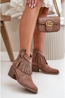 Batai su kulnu model 199408 Step in style