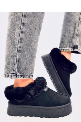 Šlepetės model 200761 Inello