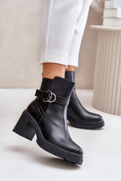 Batai su kulnu model 201700 Step in style