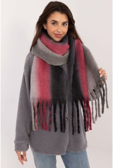 Šalikas model 203182 AT