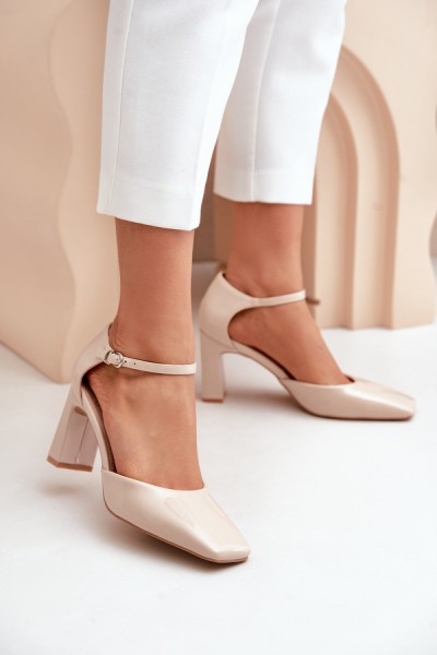 Batai blokiniu kulnu model 203595 Step in style