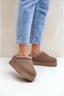 Šlepetės model 204655 Step in style