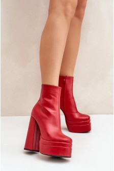 Batai su kulnu model 204693 Step in style