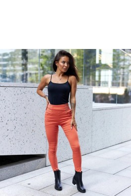 Batai su kulnu model 204766 Solea