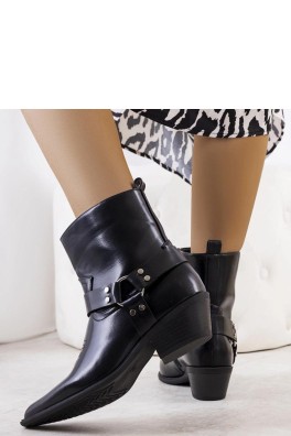 Batai su kulnu model 204782 Solea