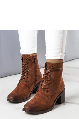 Batai su kulnu model 205139 Solea