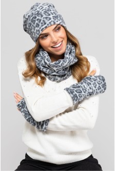 Pirštinės model 205729 Kamea