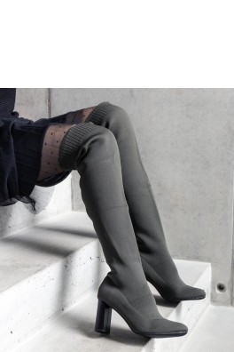 Batai su kulnu model 205778 Solea