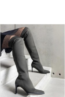 Batai su kulnu model 205779 Solea