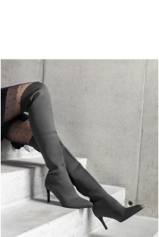 Batai su kulnu model 205779 Solea