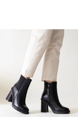 Batai su kulnu model 205806 Solea