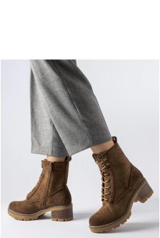 Batai su kulnu model 205853 Solea