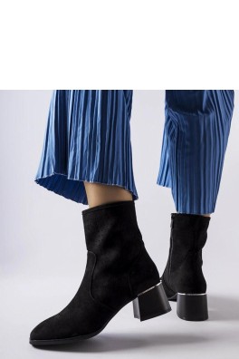 Batai su kulnu model 205871 Solea