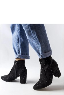 Batai su kulnu model 205874 Solea