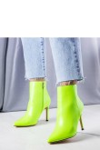 Batai su kulnu model 205876 Solea