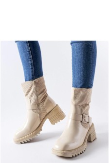 Batai su kulnu model 206526 Solea