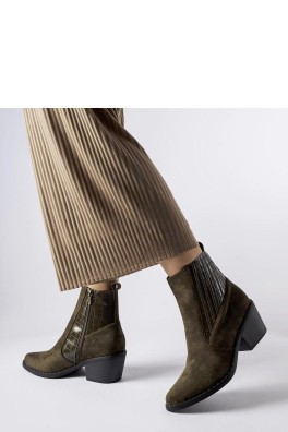 Batai su kulnu model 206555 Solea