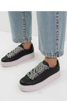 Sportinė avalynė model 210227 Inello