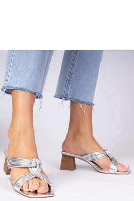 Šlepetės model 211035 PRIMO