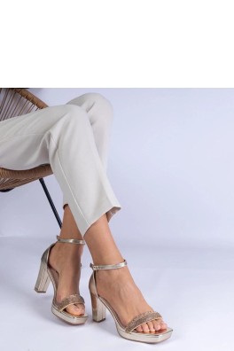 Sandalai su kulnu model 211047 PRIMO