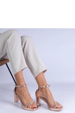 Sandalai su kulnu model 211048 PRIMO