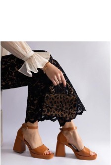 Sandalai su kulnu model 212073 PRIMO