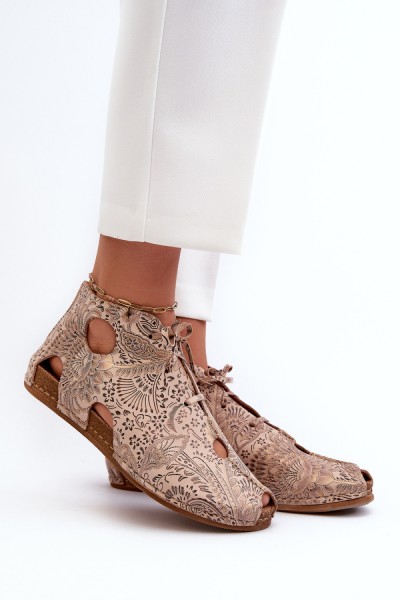 Batai model 213154 Step in style