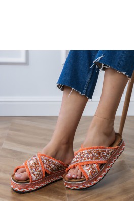 Šlepetės model 213385 PRIMO