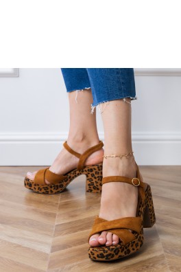 Sandalai su kulnu model 213413 PRIMO