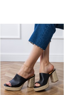 Šlepetės model 213715 PRIMO