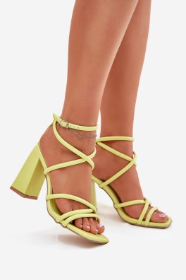 Sandalai su kulnu model 213921 Step in style