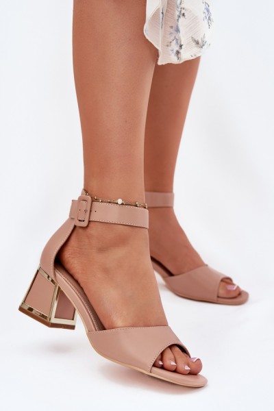 Sandalai su kulnu model 213929 Step in style