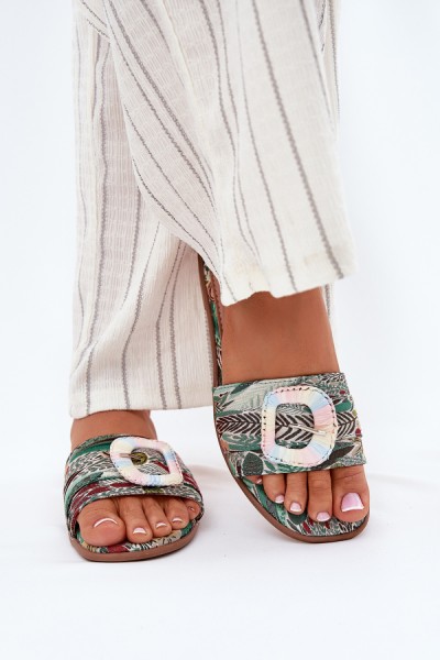 Šlepetės model 213963 Step in style
