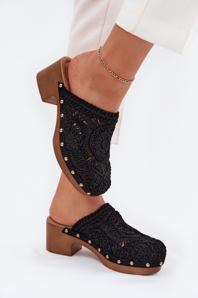 Šlepetės model 214127 Step in style