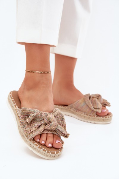 Šlepetės model 214130 Step in style