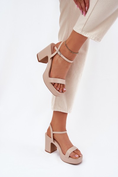 Sandalai su kulnu model 214338 Step in style