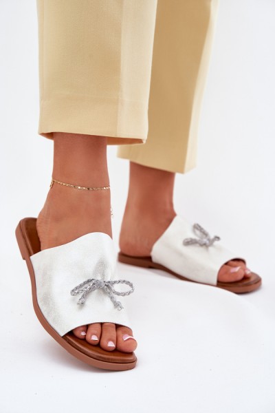 Šlepetės model 214378 Step in style