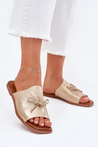 Šlepetės model 214380 Step in style