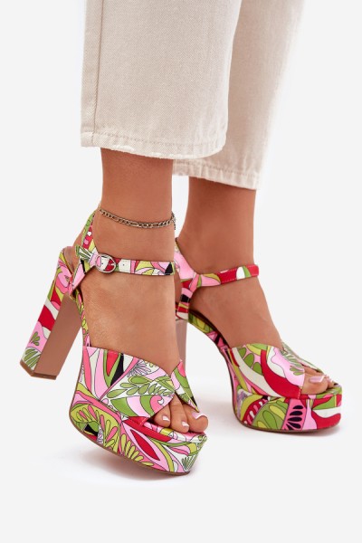 Sandalai su kulnu model 214389 Step in style