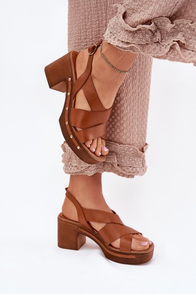 Sandalai su kulnu model 214390 Step in style