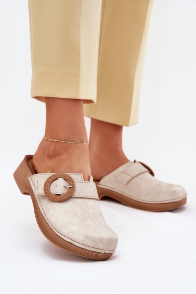 Šlepetės model 214751 Step in style