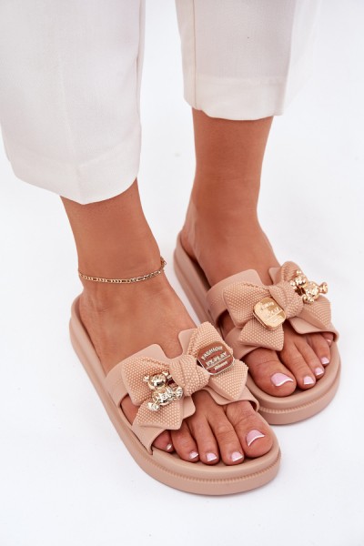 Šlepetės model 215166 Step in style